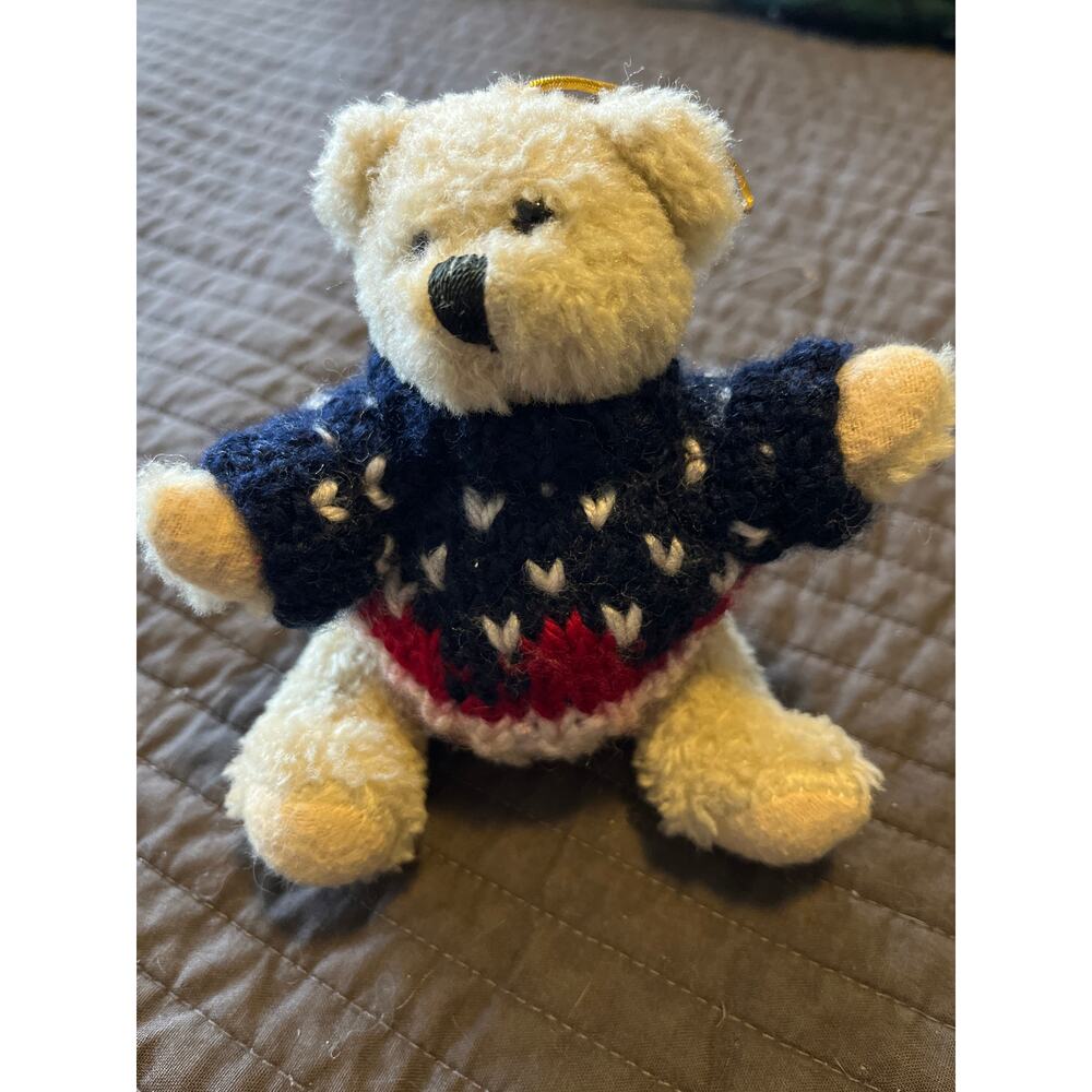 Adorable Teddy Bear Christmas tree ornament